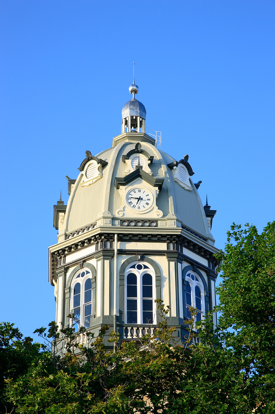 Courthouse madison county winterset iowa hi-res stock photography